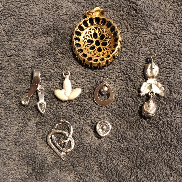 CZ Pendants - Picture 2 of 8